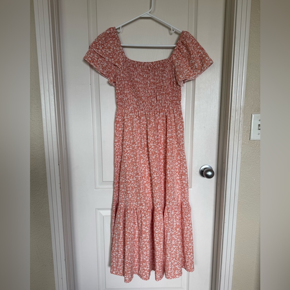 SHEIN Floral Smocked Dress in coral/orange Sz Small